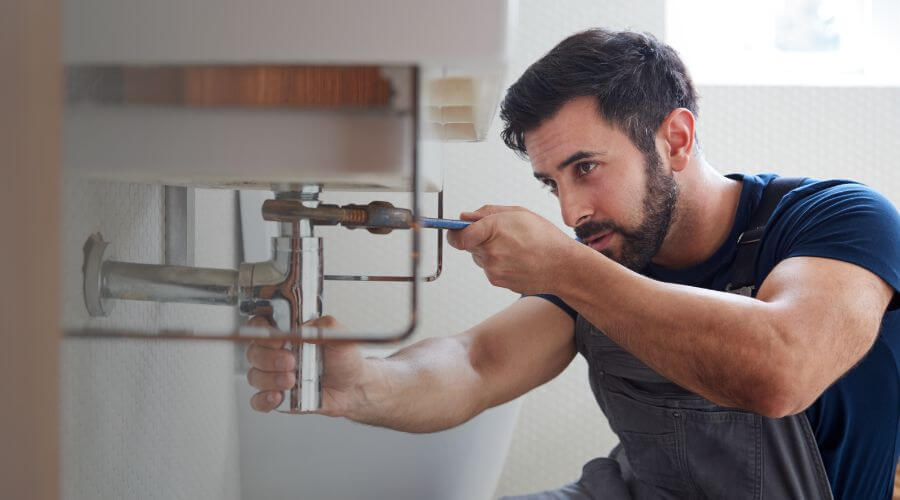 Professional water heater installation services in Russell, IL